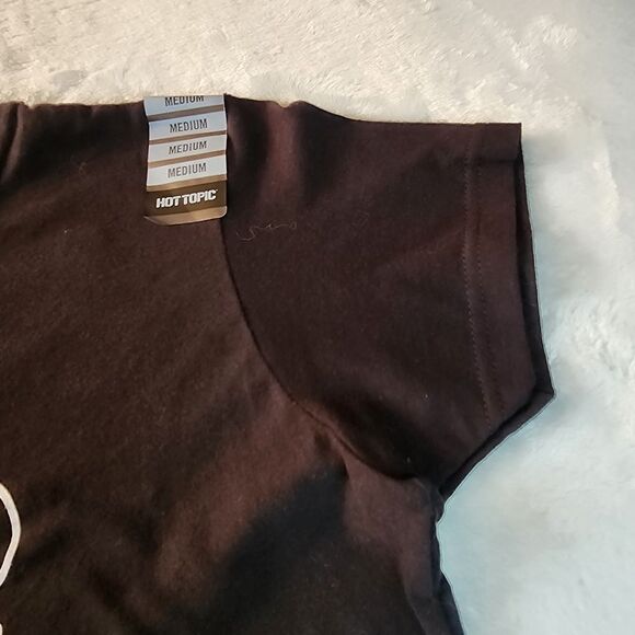 Hot Topics 2018 NWT Black CNCO Tshirt With White Graphics Size Medium - Picture 4 of 8